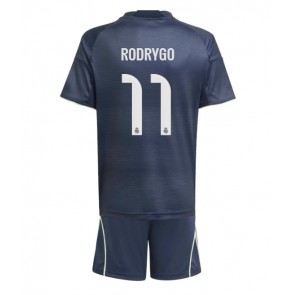 Real Madrid Rodrygo Goes #11 Udebanetrøje Børn 2025-26 Kortærmet (+ Korte bukser)